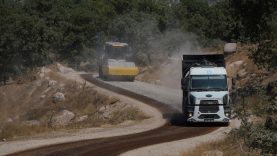Büyükşehir Dursunbey’de Ulaşım Konforunu Artırıyor (1)