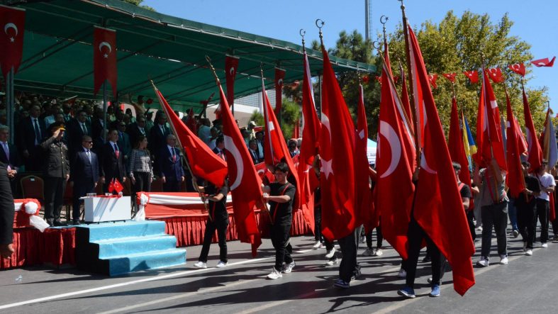 Balıkesir’de 6 Eylül Kurtuluş Günü coşkusu