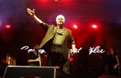 Cengiz Kurtoğlu, Altın Biber Festivalinde sahne aldı