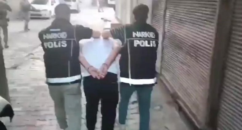 Diyarbakır’da "sokaklar güvende" operasyonunda 26 tutuklama