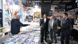 2.Balıkesir Kitap Fuarı kapılarını ziyaretçilere açtı (1)