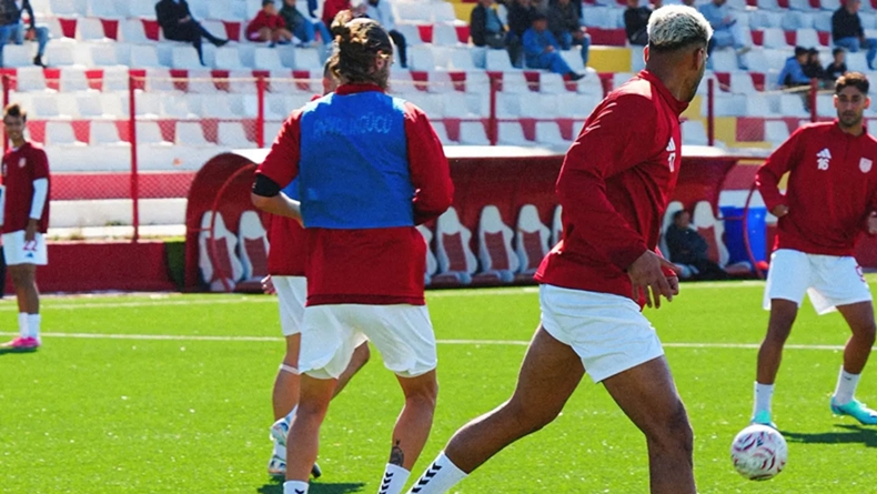 Ayvalıkgücü Belediyespor, Denizli Deplasmanında Galibiyet Arıyor