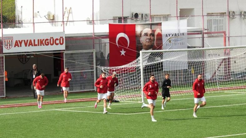 Ayvalıkgücü Belediyespor, Lider Gemlik Sümerbey Deplasmanında