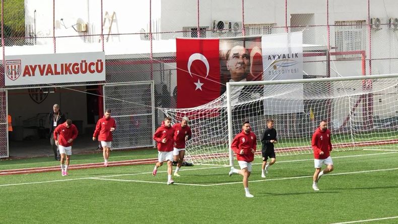Ayvalıkgücü Belediyespor, Lider Gemlik Sümerbey Deplasmanında