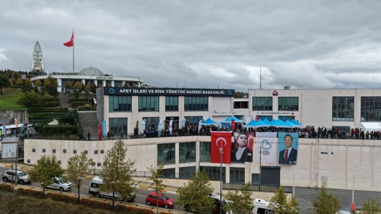 Balıkesir Afet Koordinasyon Merkezi açıldı (1)