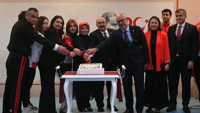 Balıkesir’de Cumhuriyet’in 103’üncü Yılına Özel Davet