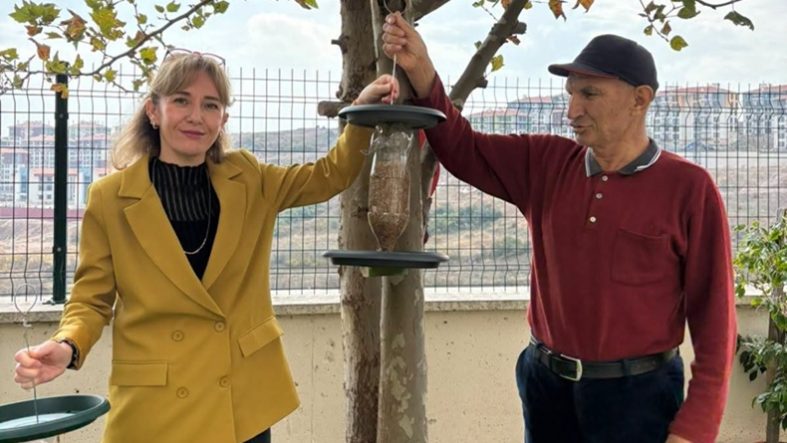 Balıkesir’de Gençler ve Huzurevi Sakinleri Kuşlar İçin Bir Araya Geldi (2)