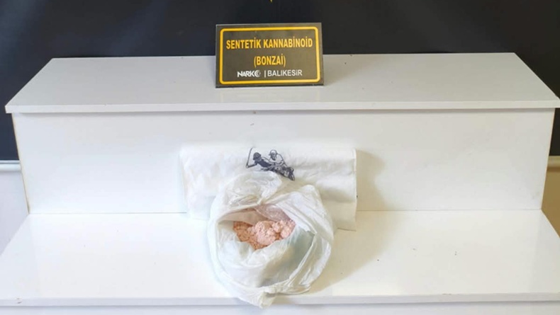 Balıkesir’de Uyuşturucu Operasyonu! Ele Geçirilen Madde Dikkat Çekti