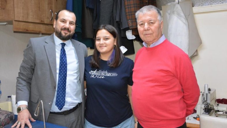 Balıkesir'de üç kuşak aynı dükkanda terzilik yapıyor (1)