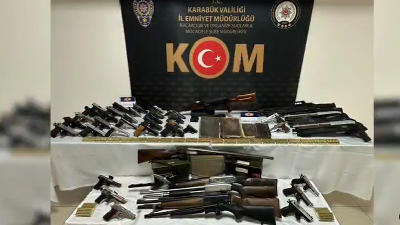 Balıkesir’in de Aralarında Olduğu 16 İlde Organize Suç Örgütlerine Operasyon: 198 Şüpheli Yakalandı
