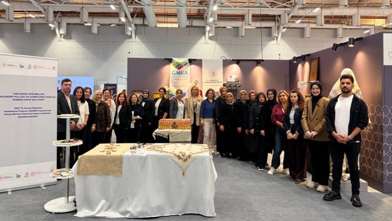 Balıkesir’in geleneksel el sanatları İstanbul’da vitrine çıktı (1)