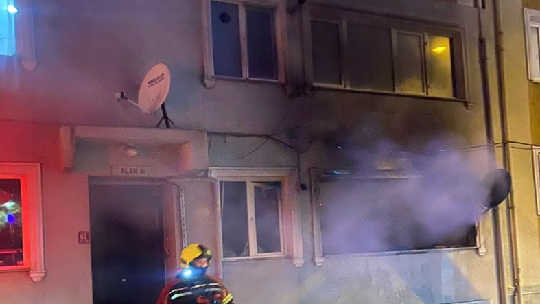 Bandırma’da güne patlama sesiyle uyandılar 8 yaralı