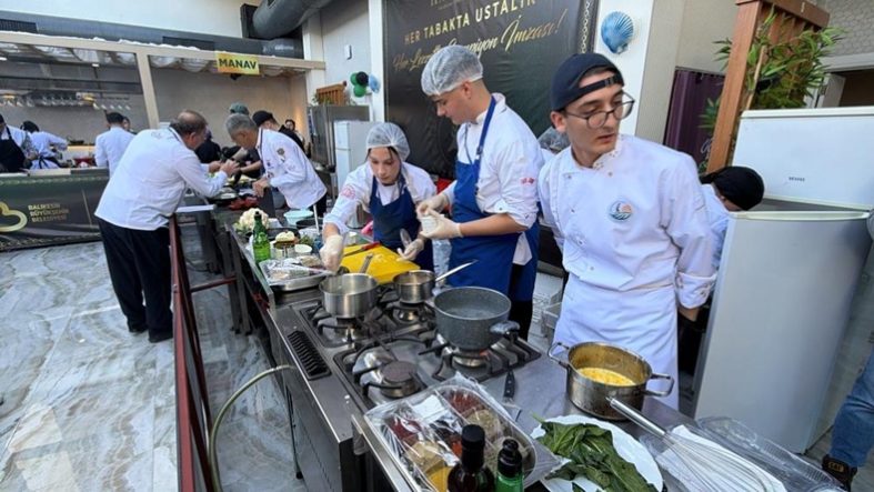 Kazdağları Gastronomi Festivali Edremit'te başladı (1)