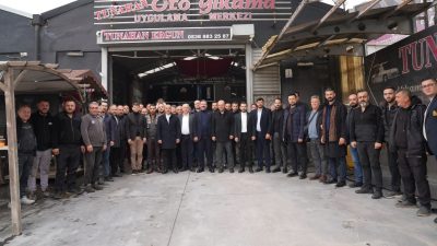 Balıkesir’de siyaset ve esnaf buluşmalarına bir yenisi daha eklendi. MHP