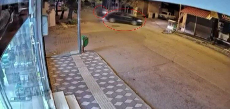 Adıyaman’da 1’i ağır 2 kişinin yaralandığı motosiklet kazasının kamera kaydı ortaya çıktı
