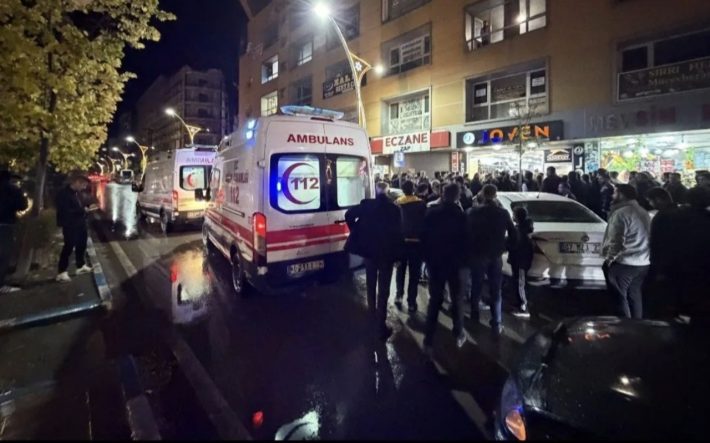 Hakkari’de silahlı kavga: 3 yaralı