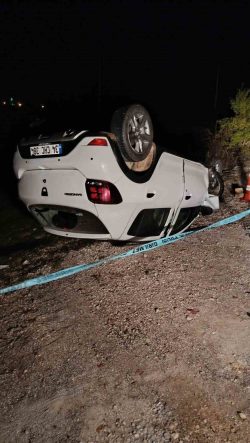 Takla atan otomobilin sürücüsü yaralandı